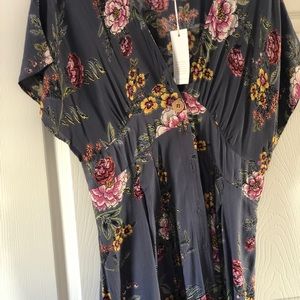 Cute midi lightweight summer/spring dress